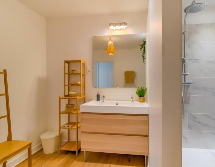 2 Bedroom Apartment In The Heart Of Marseille Marselha Exterior foto